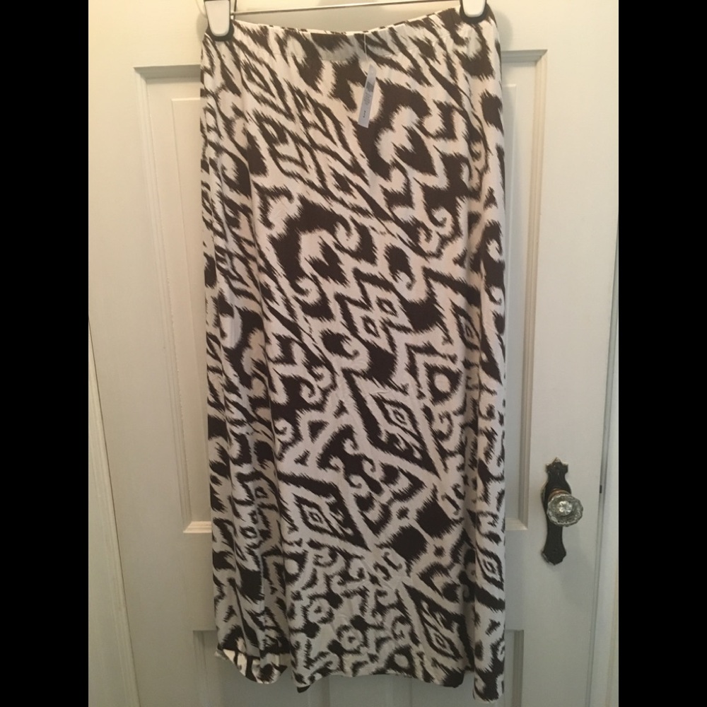 NWT Chico’s Maxi Skirt